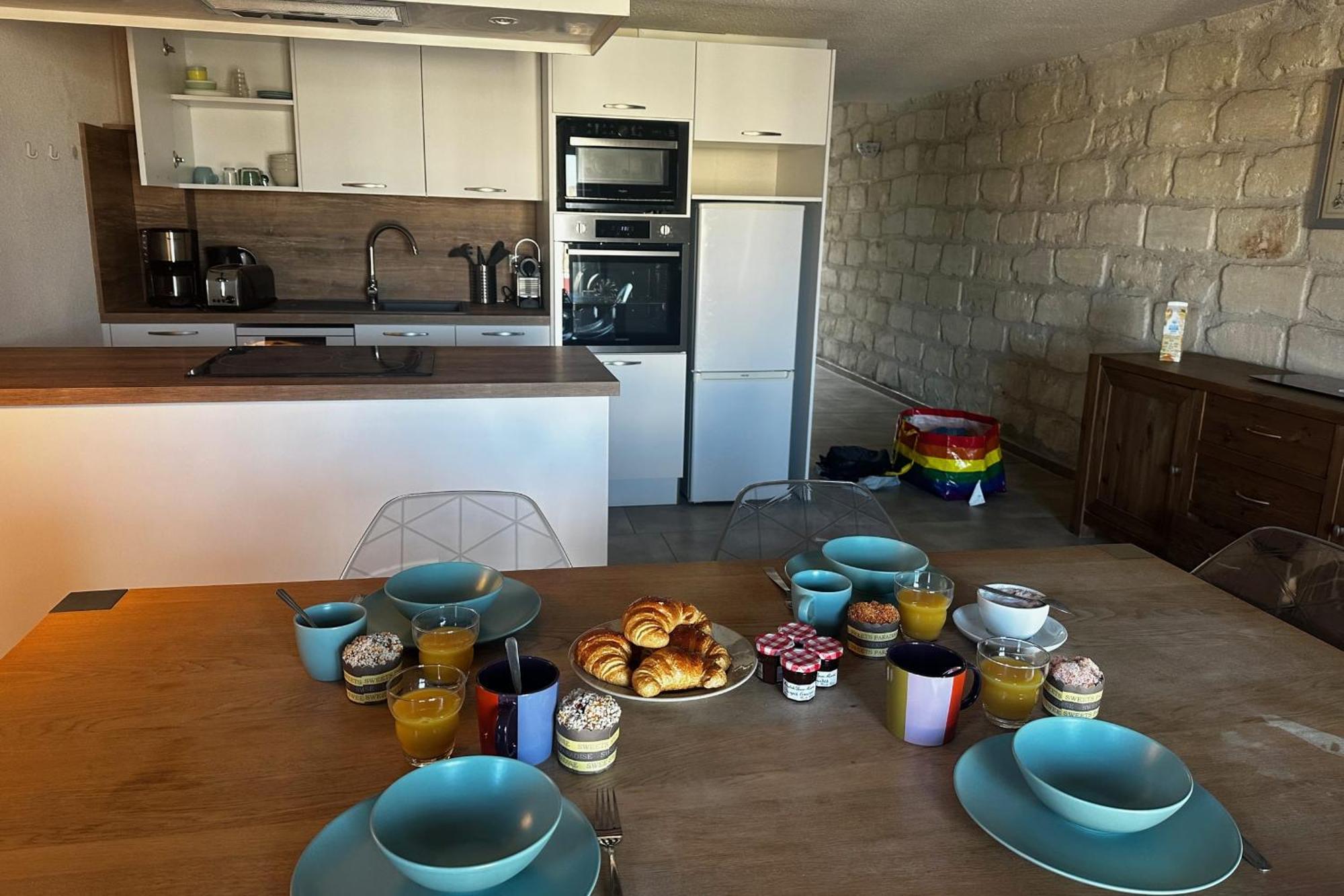 Maisonnette De Plage Sur Les Toits Appart 1 Chambre 1 Mezzanine Avec Vue Le Grau-du-Roi Buitenkant foto